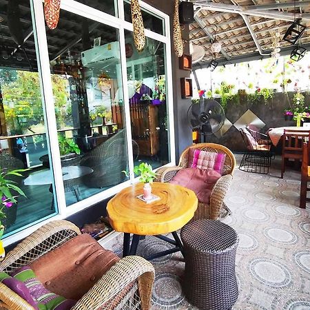 Krong House Chiang Mai Exteriör bild