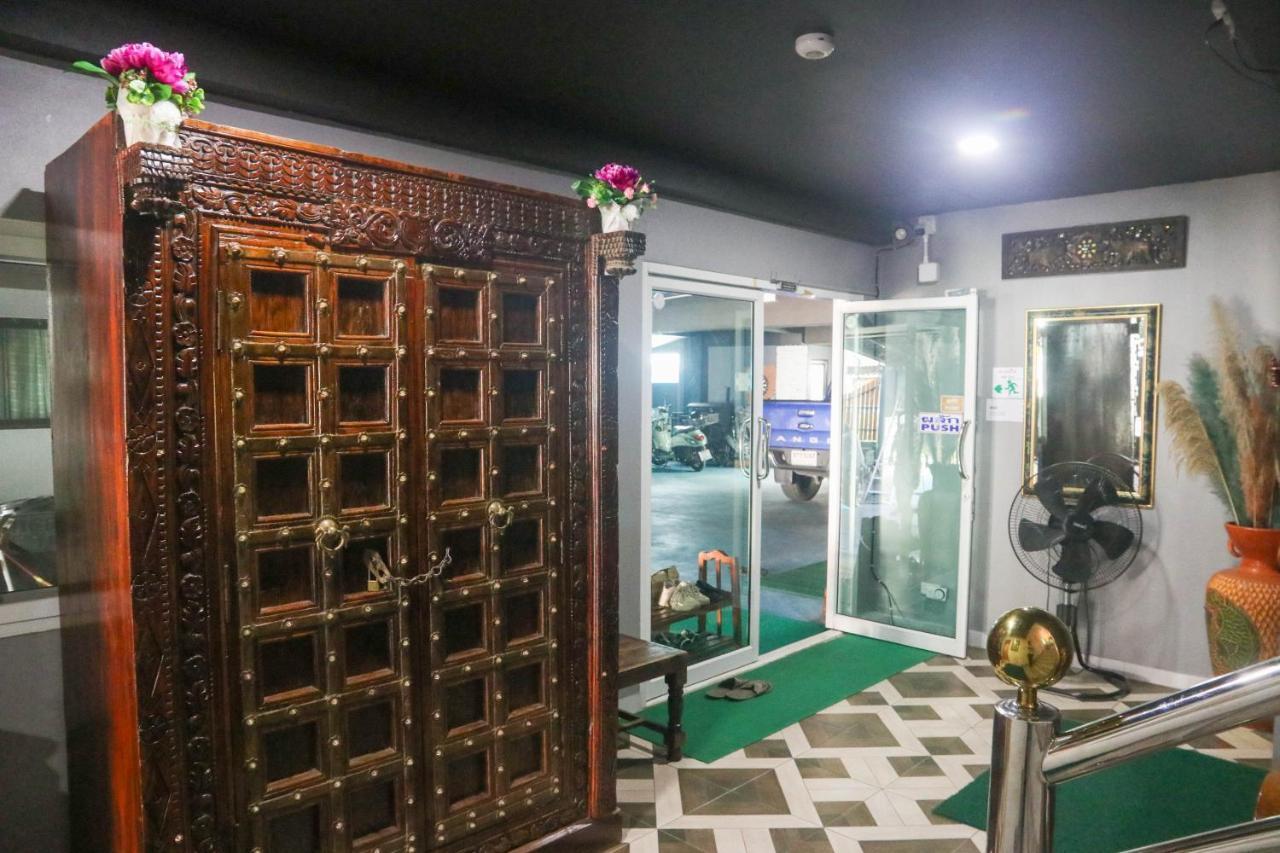 Krong House Chiang Mai Exteriör bild